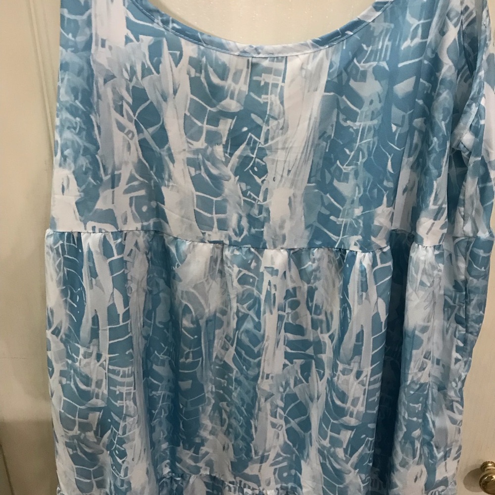 Blue and white print maxi dress, adjustable straps - Picture 2 of 5